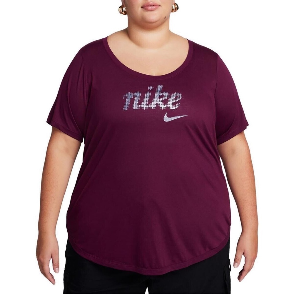 NWT Nike Plus Size Essential Tunic Short Sleeve Women's Gym T-Shirt, Soft